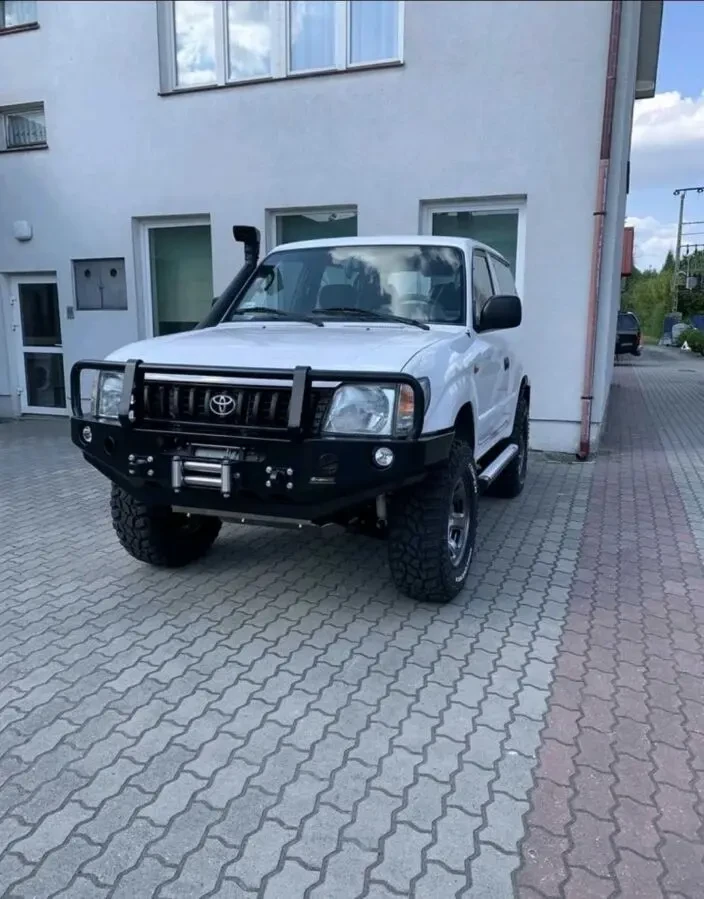 Toyota Land Cruser KJ90 3.0TD 10
