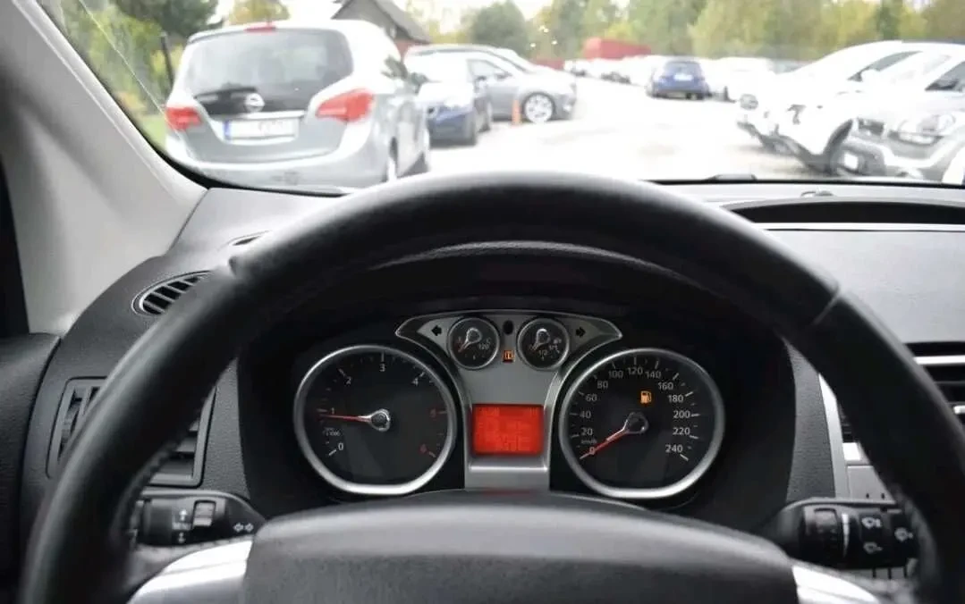 Ford Kuga 2.0 TDCi 8