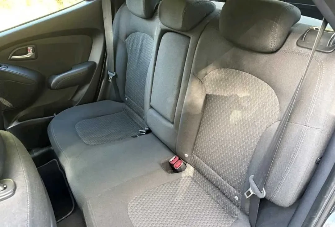 Hyundai ix35 2.0 CRDi Classic 10