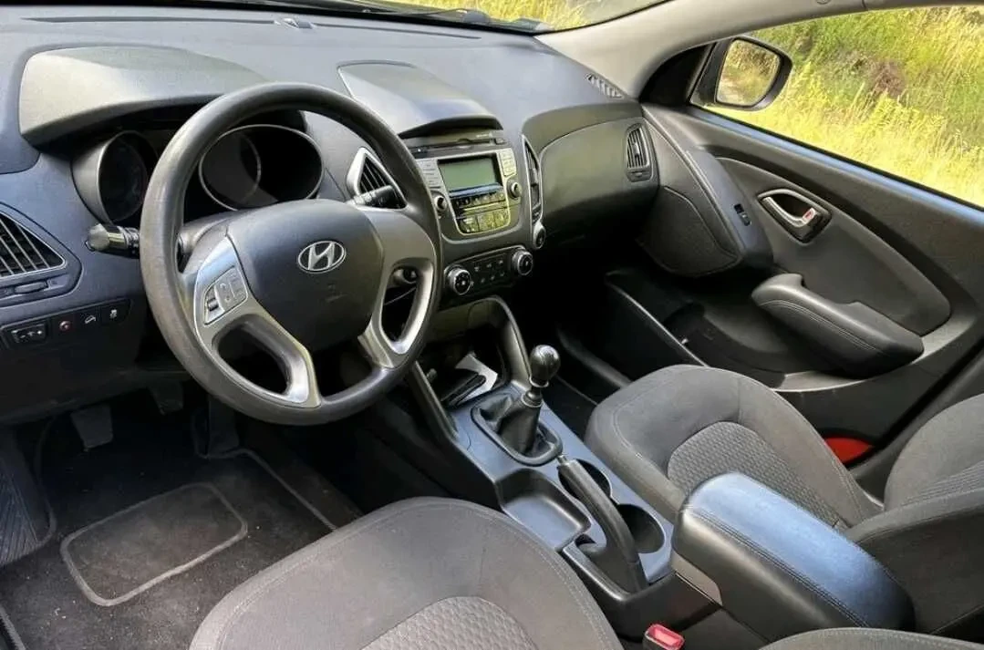 Hyundai ix35 2.0 CRDi Classic 8