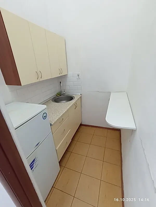 Аренда офиса 75 м2, метро Театральная, Богдана Хмельницкого 10, Центр 5