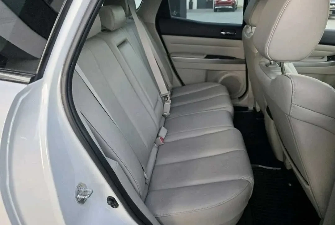 Mazda XC-7 2.2 MZR-CD Exclusive-Line 6