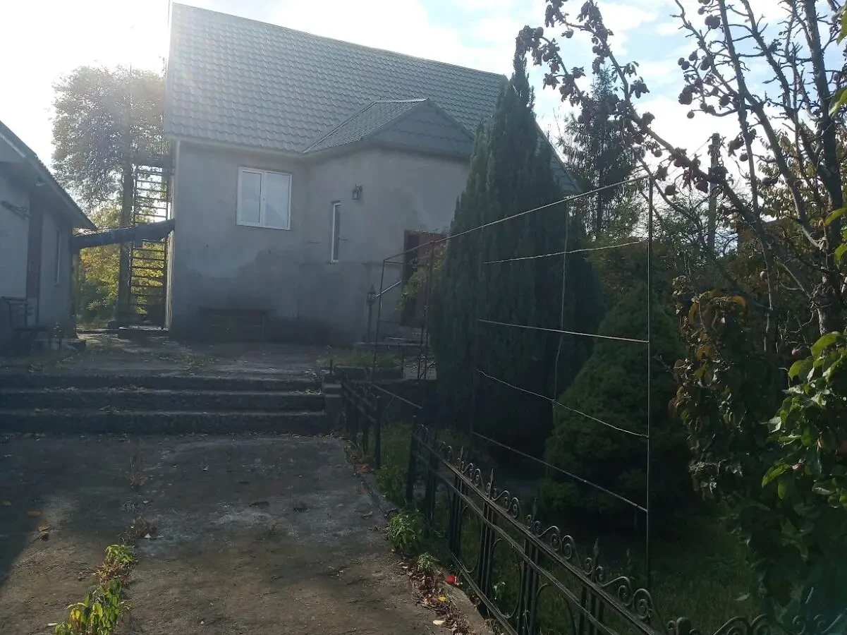 Продам дом в Романково со всеми удобствами 10