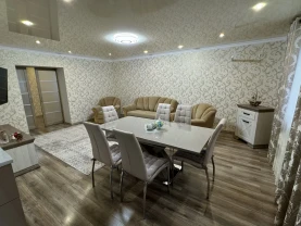 Продам 4-х кімнатну квартиру в Кременчуці