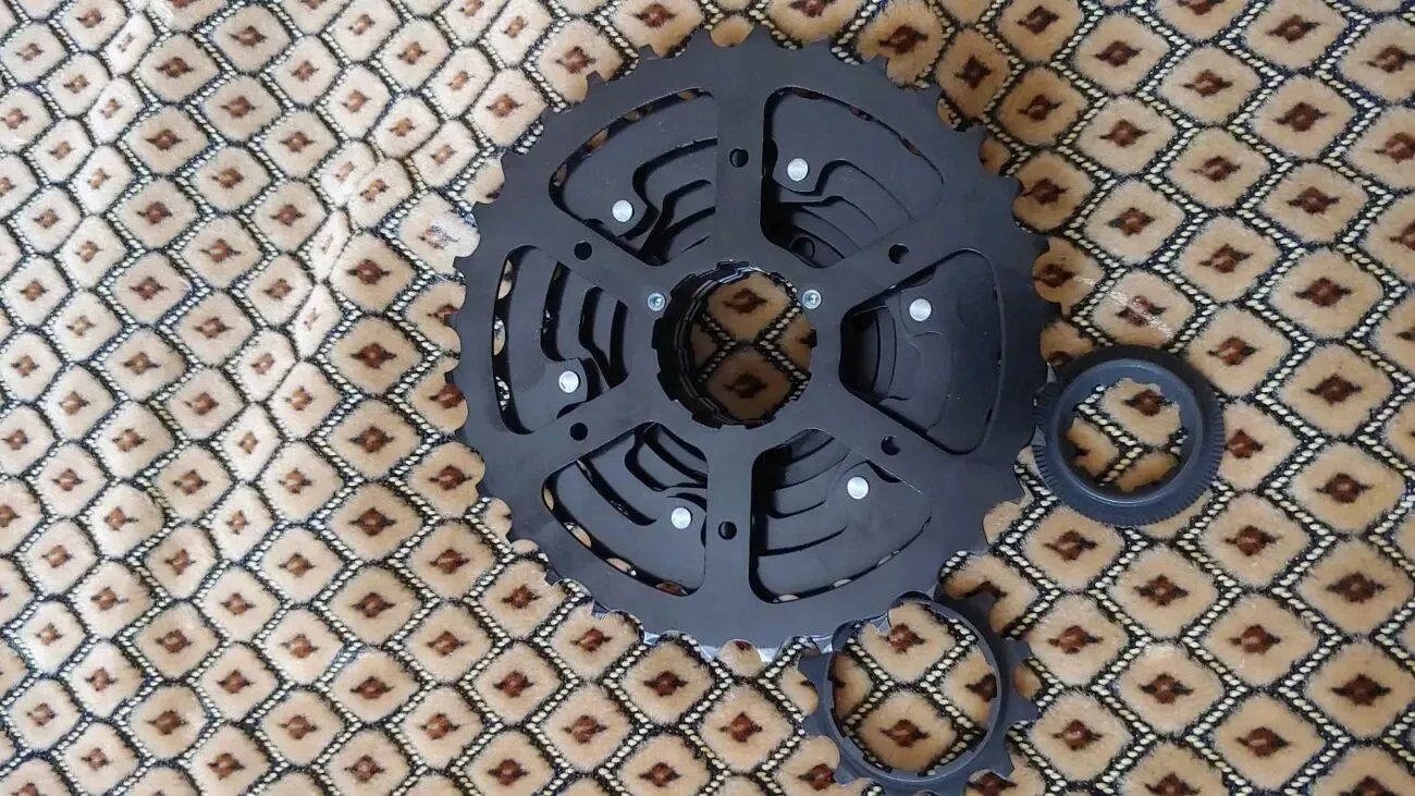 Кассета Shimano HG200 - 8 скоростей 8 звезд 5