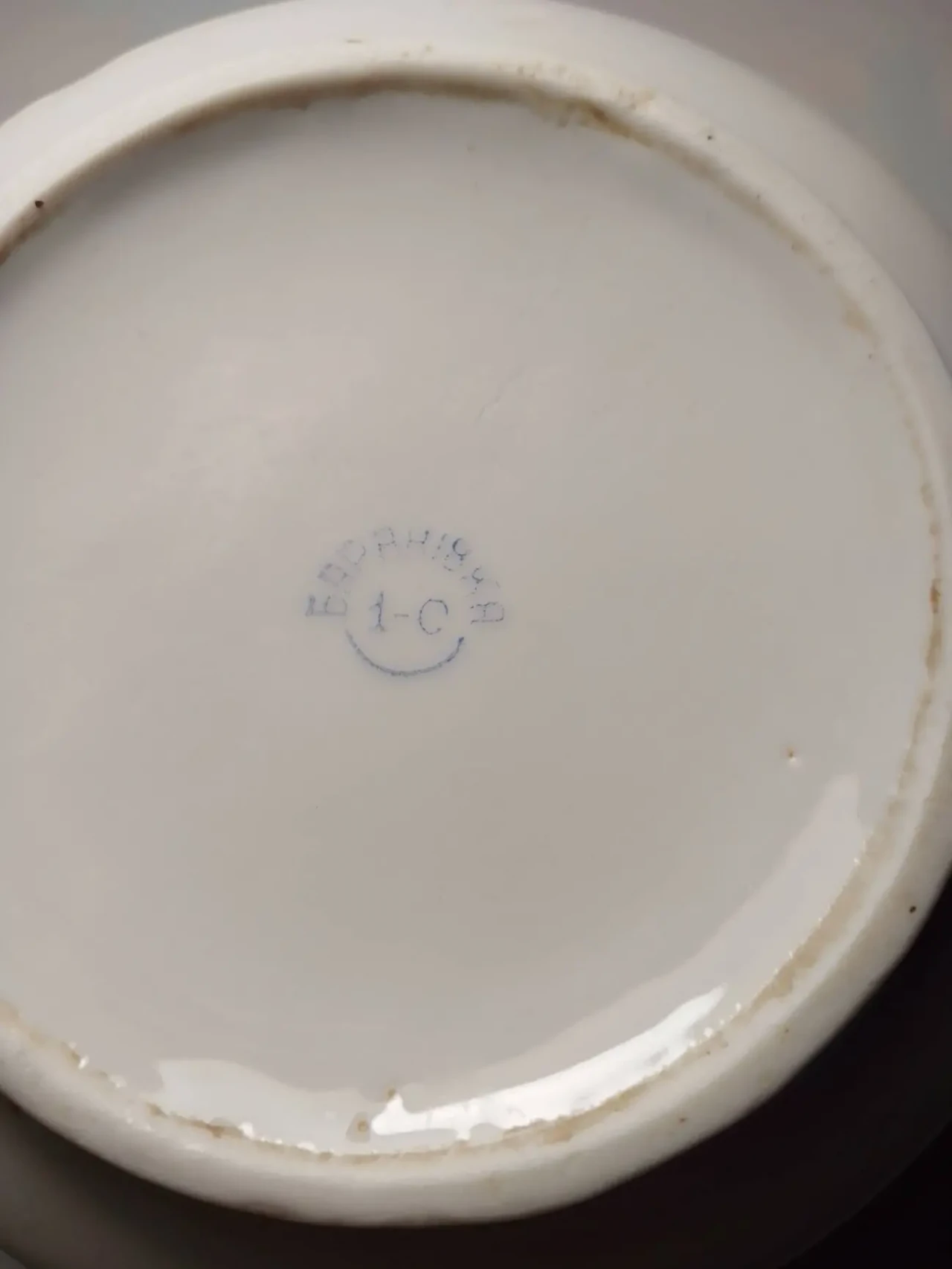 Барановка фарфоровая белая сахарница цветок розовый золотистая роспись 6