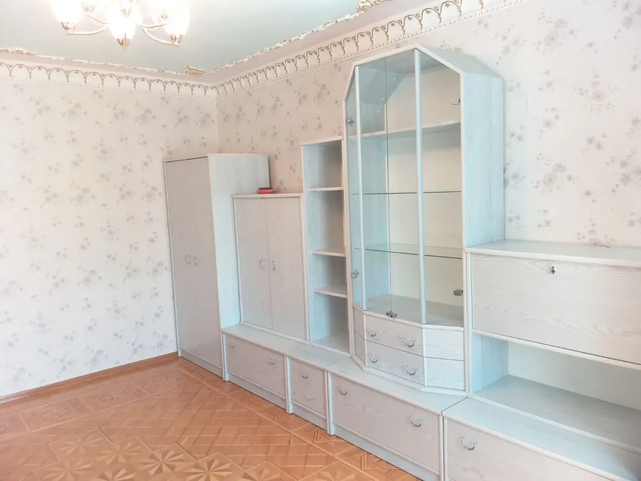 Сдам приличную 1 комнатную квартиру улица Щорса (Святослава Рихтера) 3