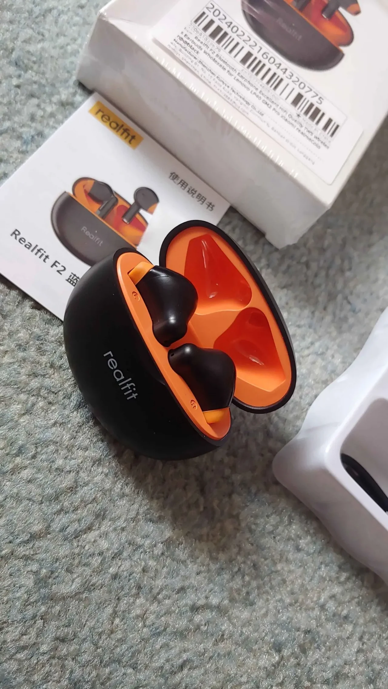 Наушники REALFIT F2 Bluetooth 5.3 вкладыши Шикарный звук Сенсор новые 2