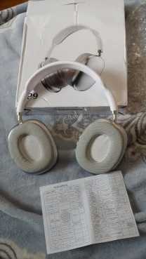 Наушники полноразмерные Супер Сочный басс беспроводные Sd карта новые