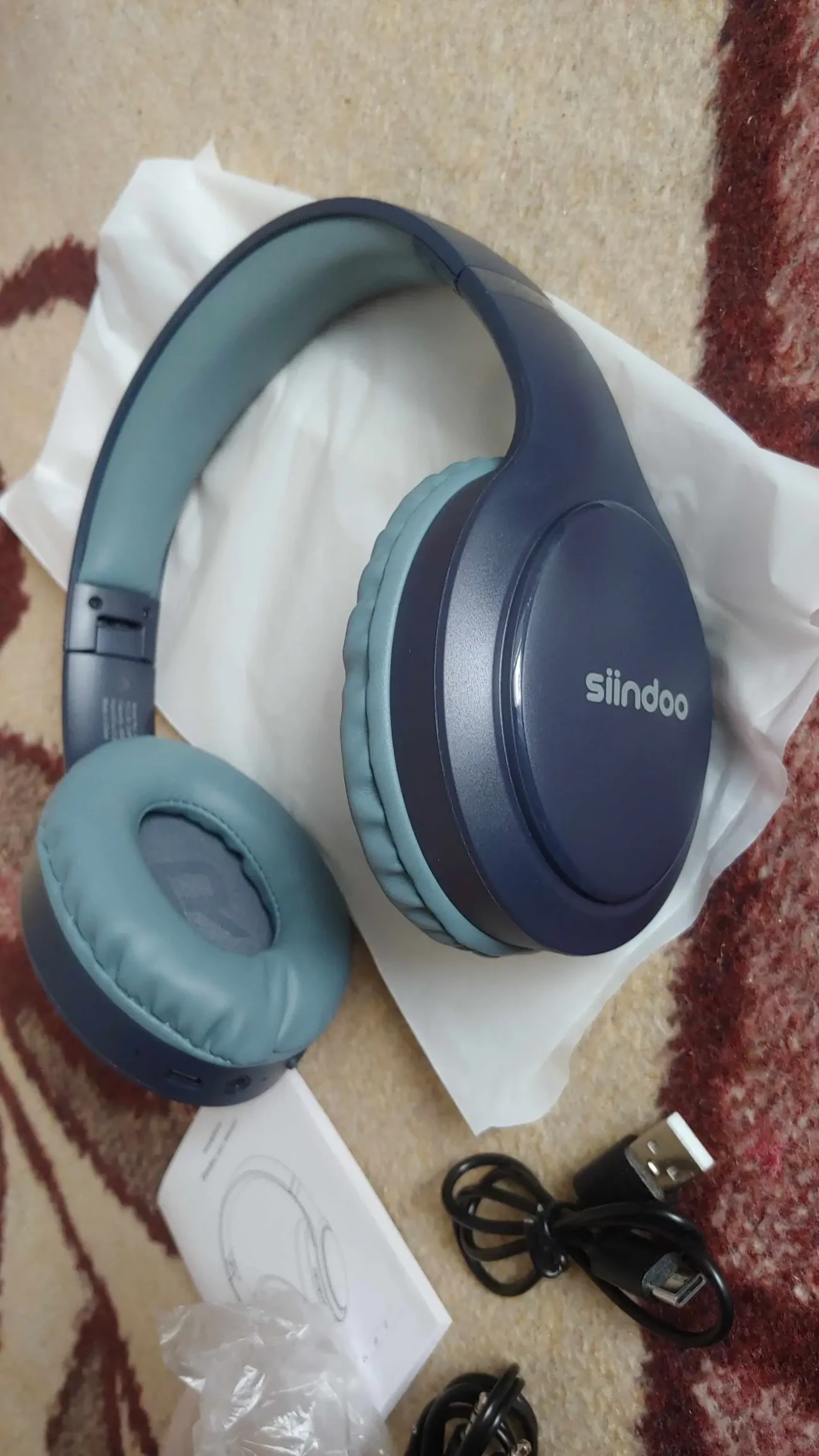 Наушники Siindoo Bluetooth Отличный звук Сочный бас складные новые