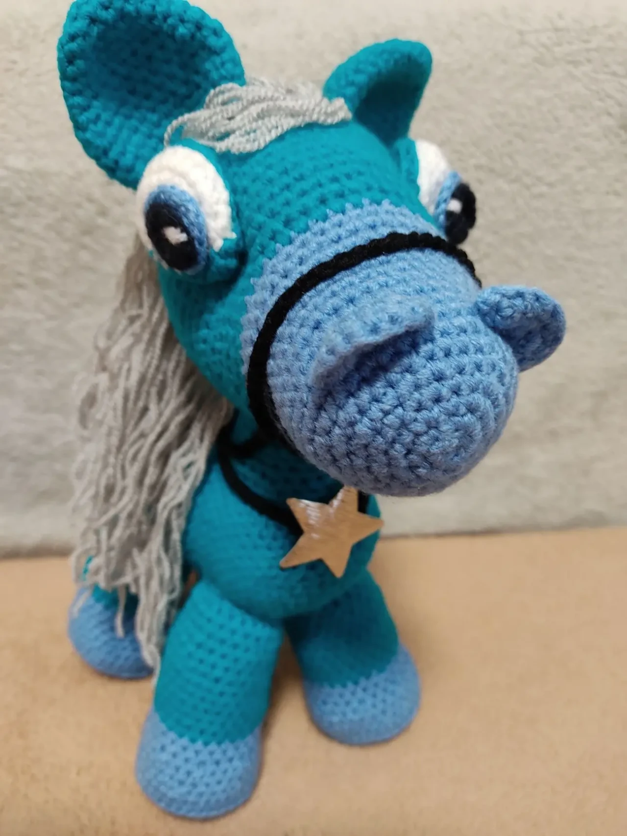 Кінь коник  в'язана іграшка  м'яка ручна робота 2