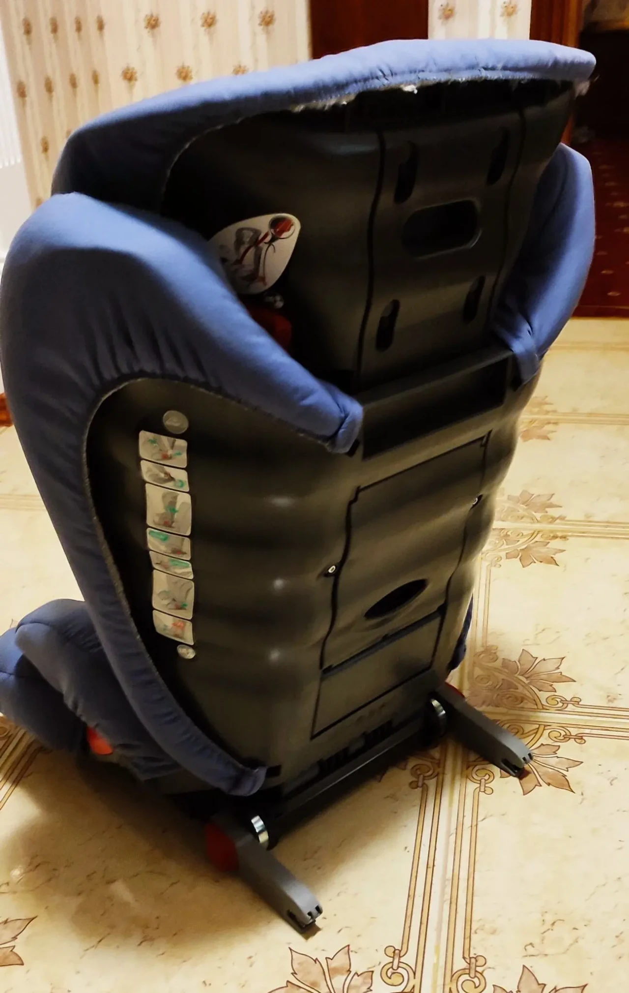 Продам німецьке дитяче автокрісло преміум-класу Britax Romer Kidfix 7