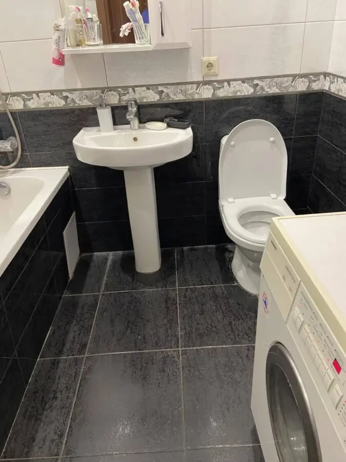 Здам кімнату у кв,початок вул Логунова 5