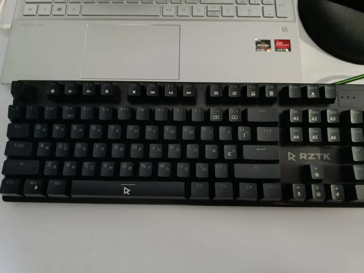 Клавіатура механічна дротова з підсвіткою 9