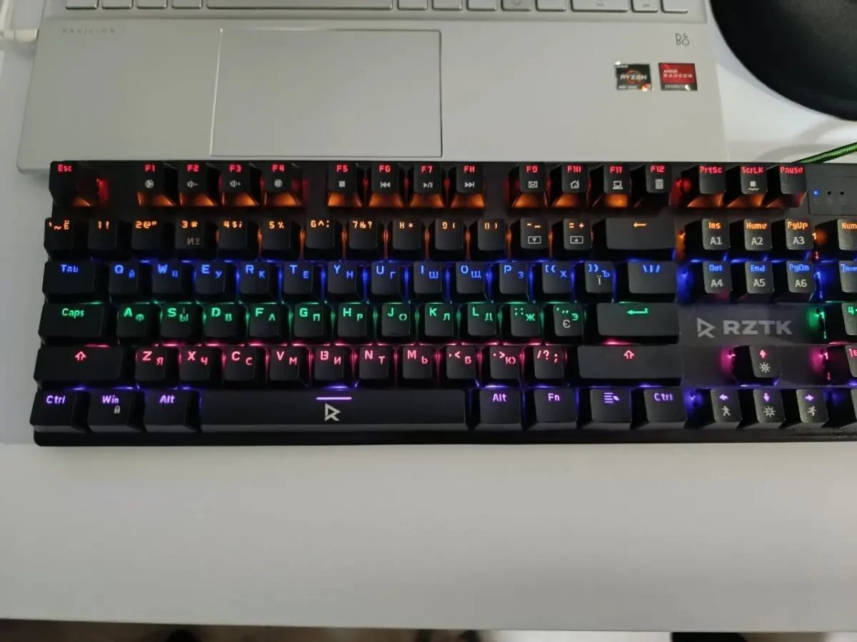 Клавіатура механічна дротова з підсвіткою 8