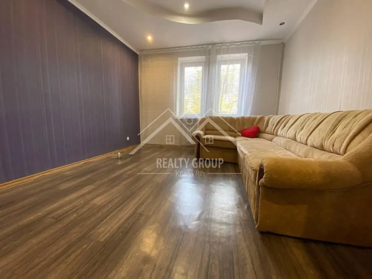 Продаж 2-к.кв по вул. Святогеоргіївська 4 10