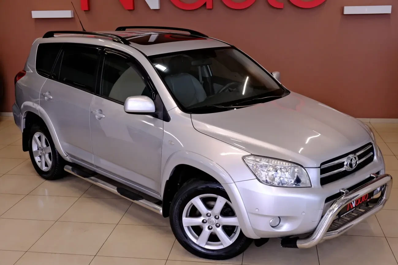 Toyota RAV4 4