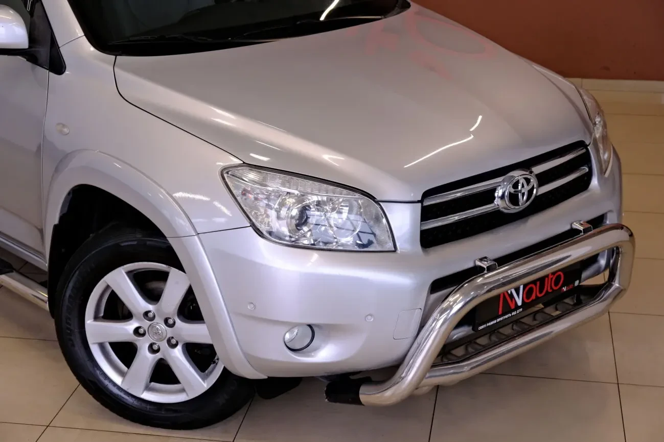 Toyota RAV4 3