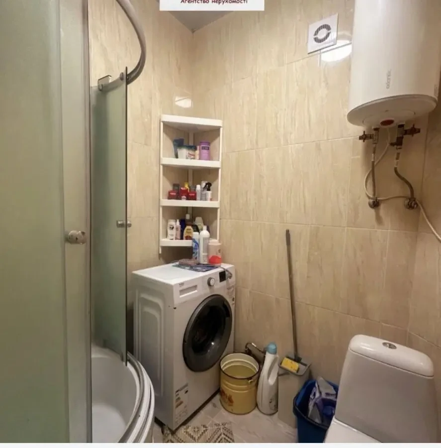 Терміновий продаж 1 к.квартири. 4