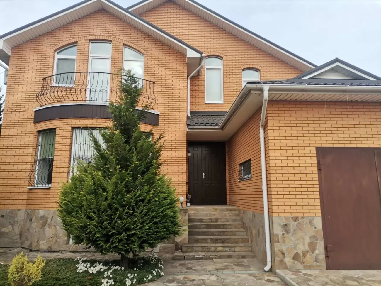 Продам будинок смт.Слобожанське