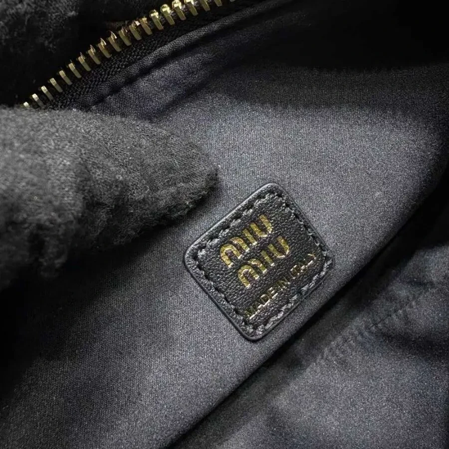 Сумка Miu Miu 9