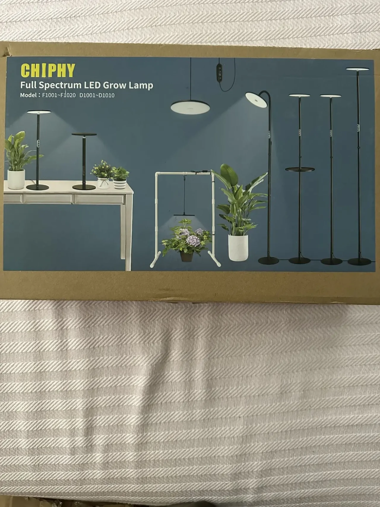 Торшер для кімнати