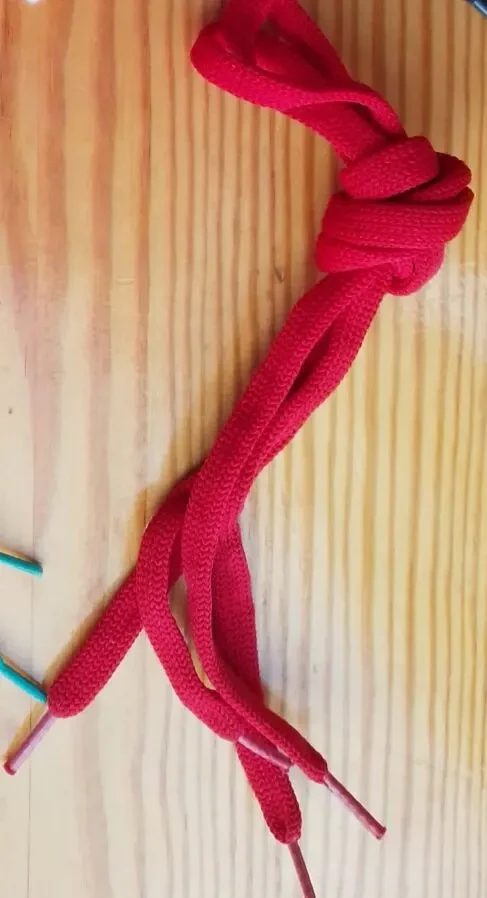 Для обуви шнурки золотистые синтетика 105 см 5