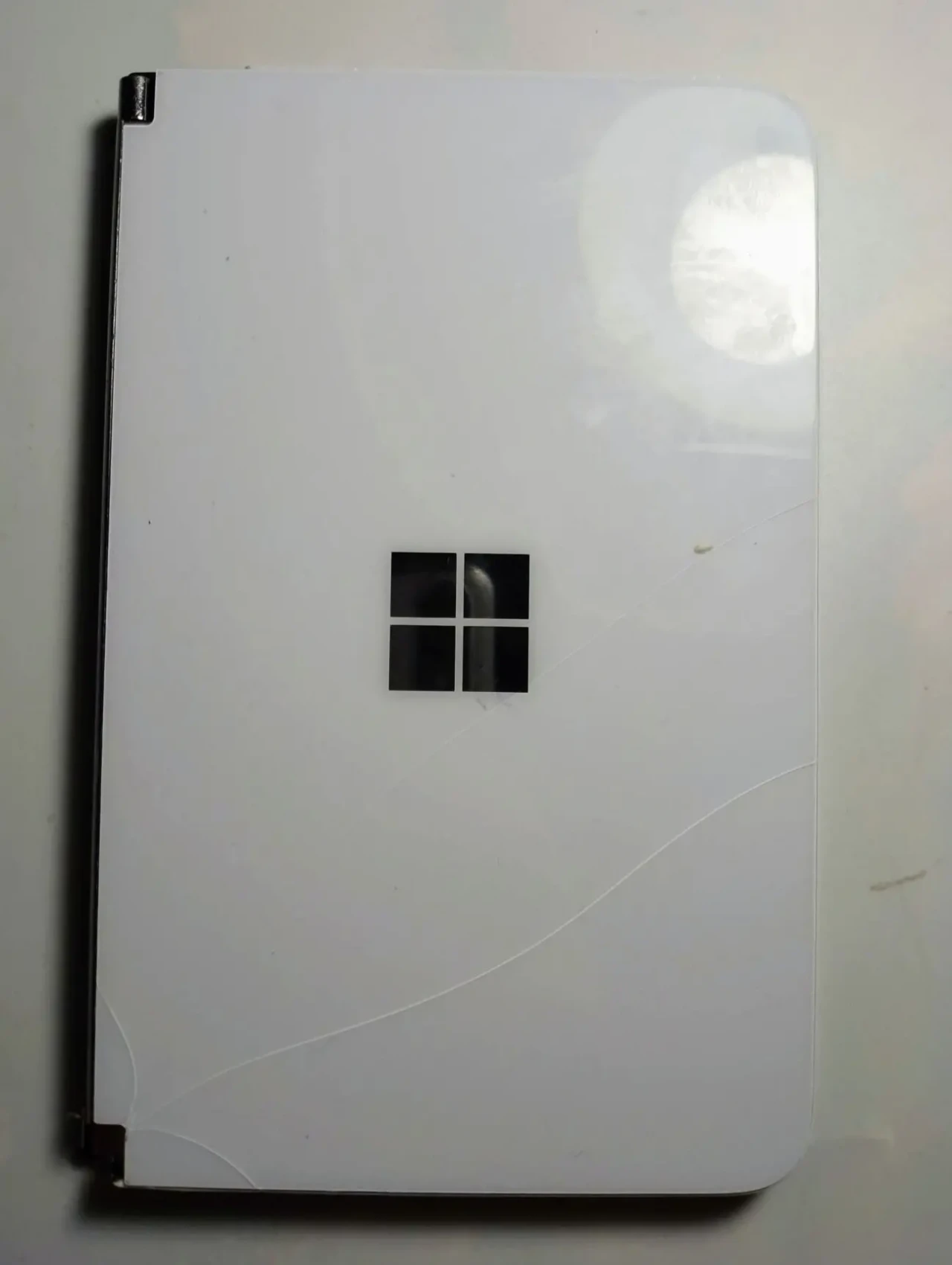 Смартфон Microsoft Surface Duo Fold Flip на запчасти. Android 2
