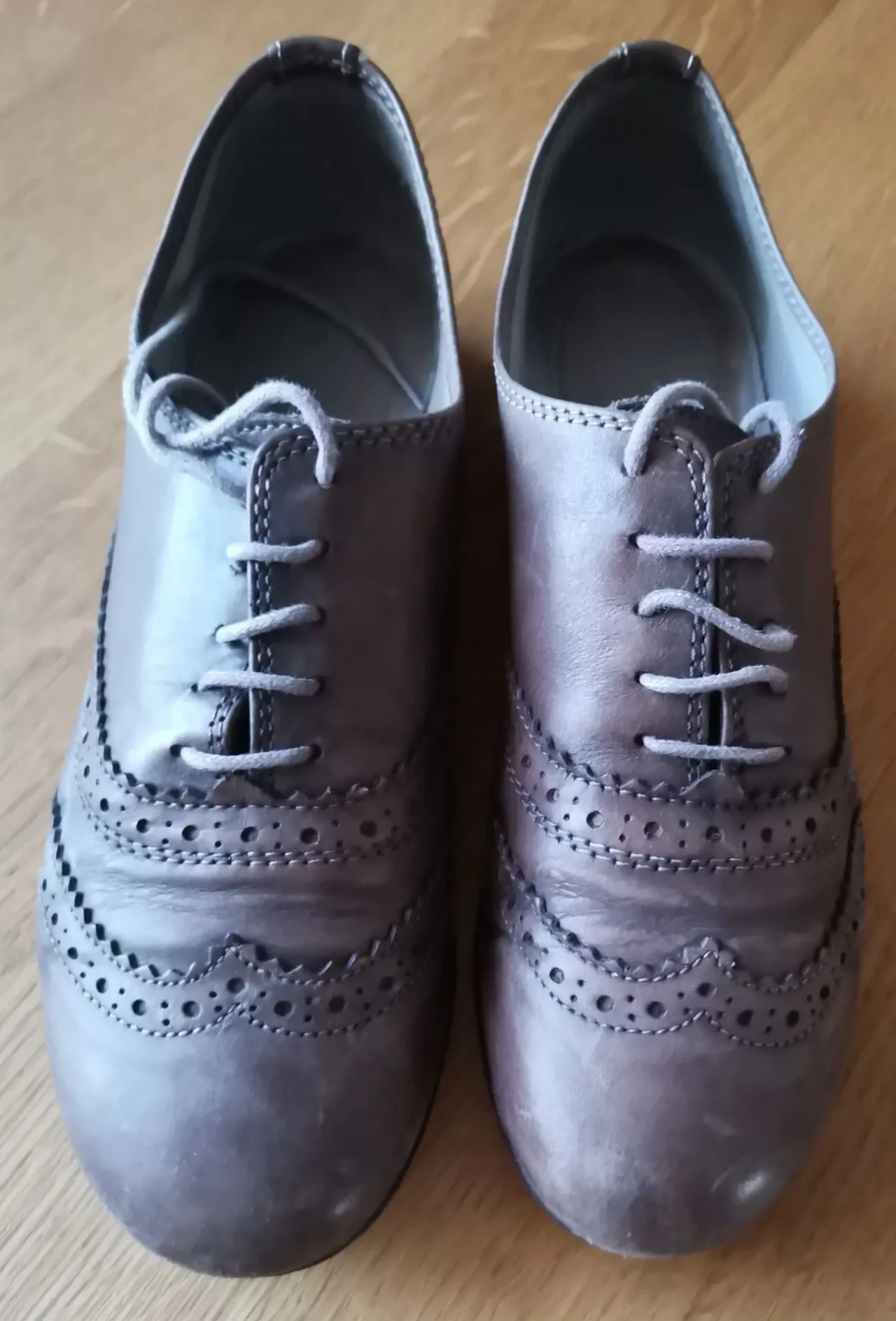 Туфлі шкіряні andre. Розмір 36 (23 см) 2