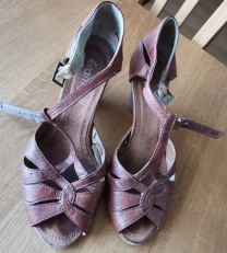 Босоніжки eram. Розмір - 36 (23 см)