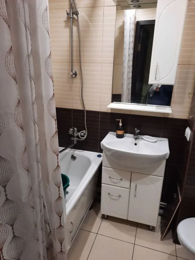 Сдам 2к. кв. п. Жуковского, высотка. 7