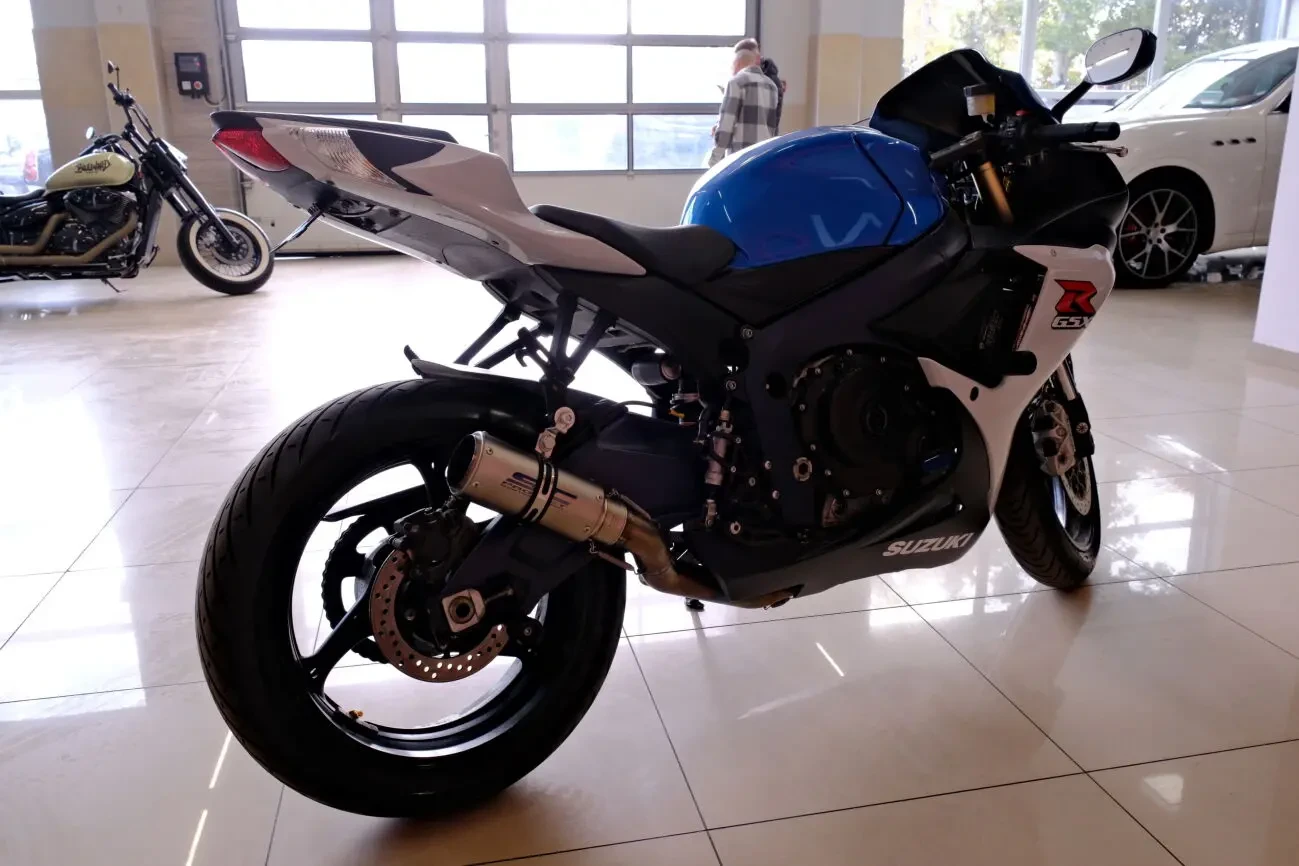 Suzuki GSX-R 750 4