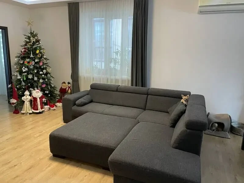 продам квартиру 10