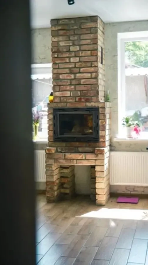 продаж 2-поверхового будинку на вул. Сергія Подолинського, центр 2