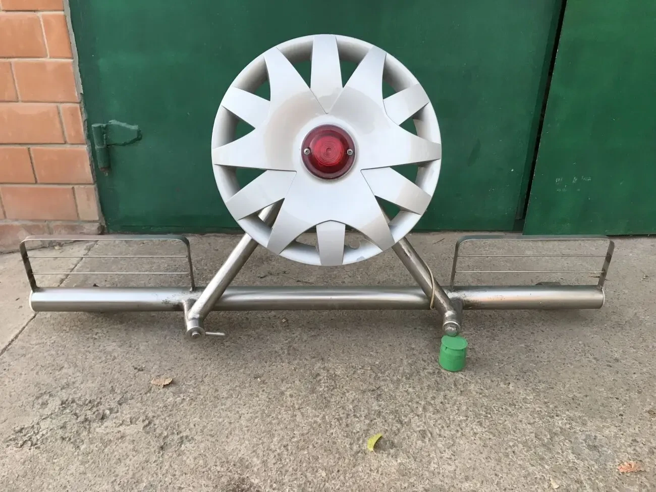 Кронштейн кріплення запасного колеса ВАЗ 2121 НИВА 2