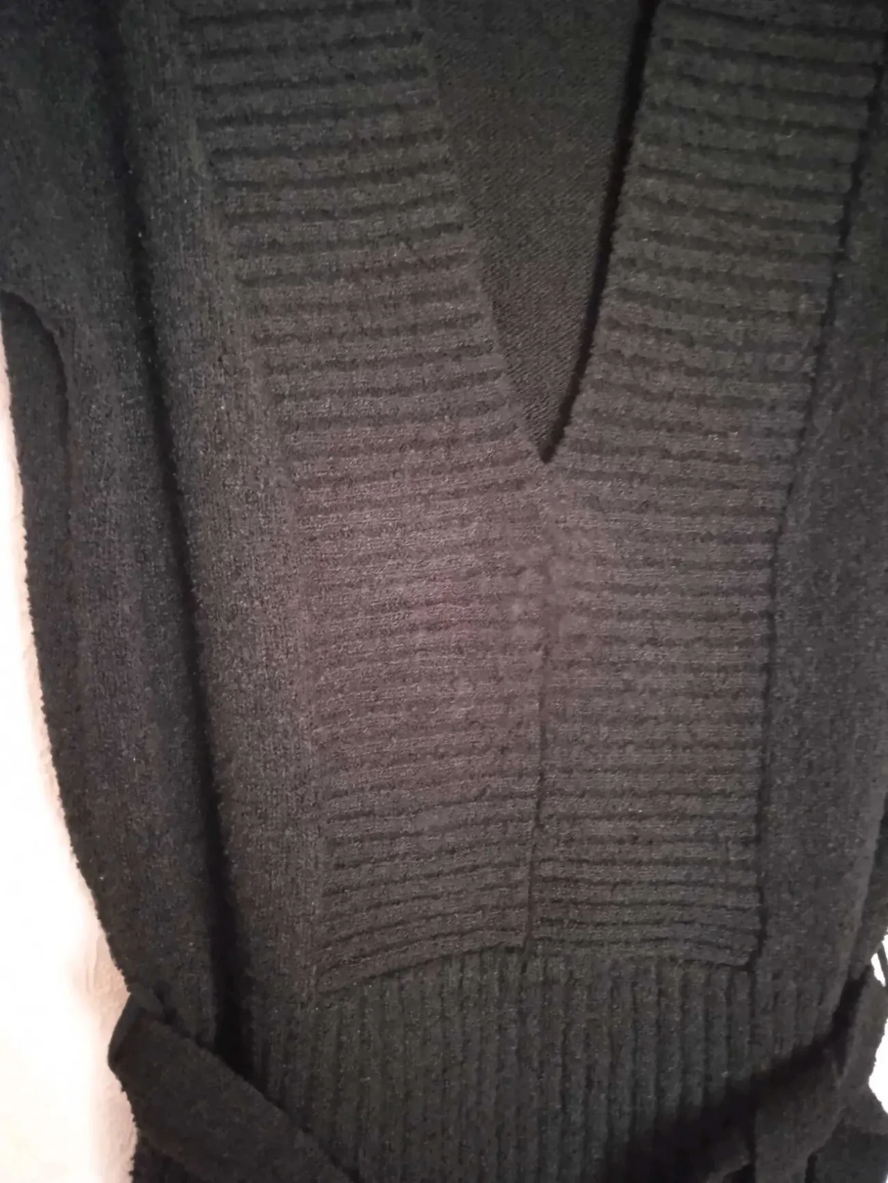 Продам светр 4