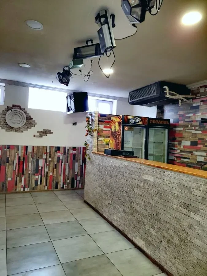 Сдается готовое помещение 140 кв/м под ваш бизнес 2