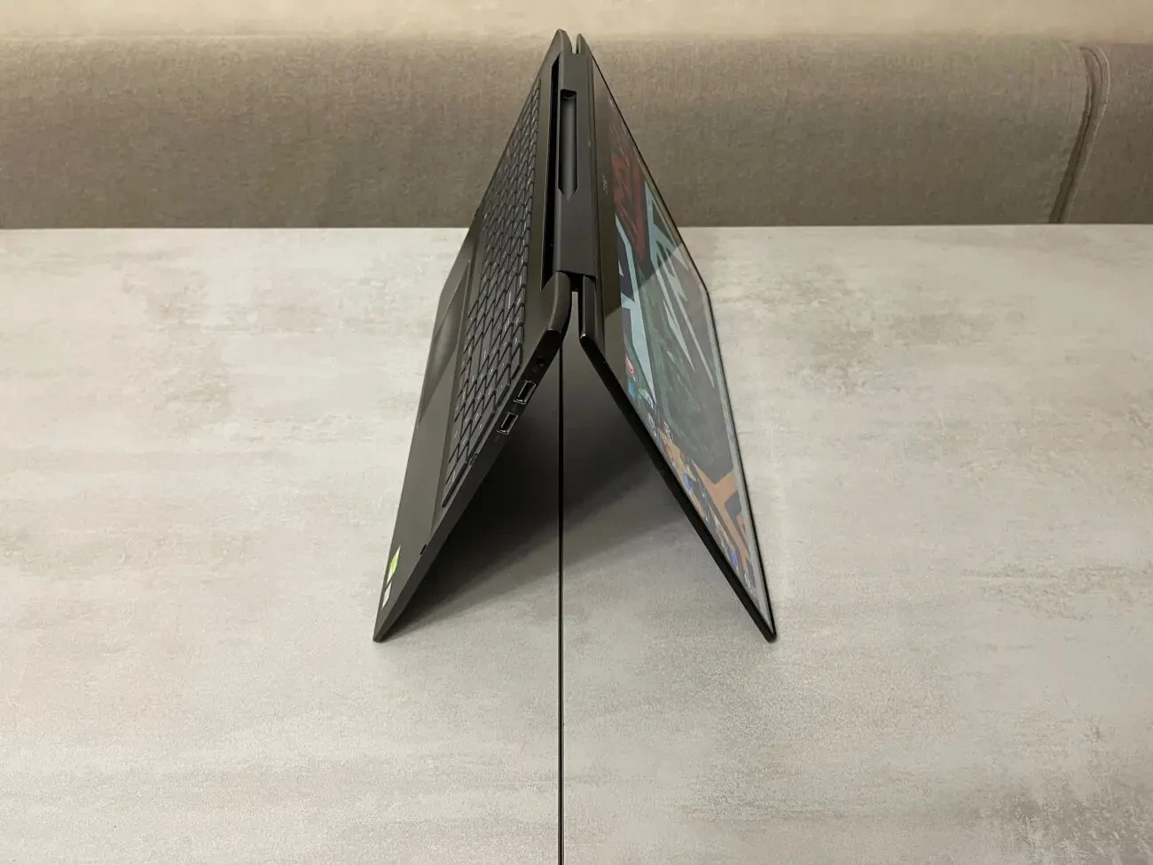 Ноутбук-трансформер Dell Inspiron 7590/15,6/i7/16GB/512GB/Nvidia 2GB 6