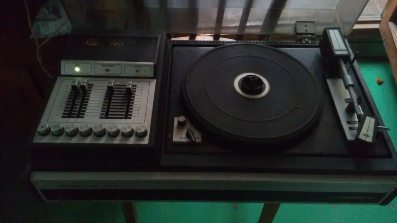 програвач Мелодія 103М 5