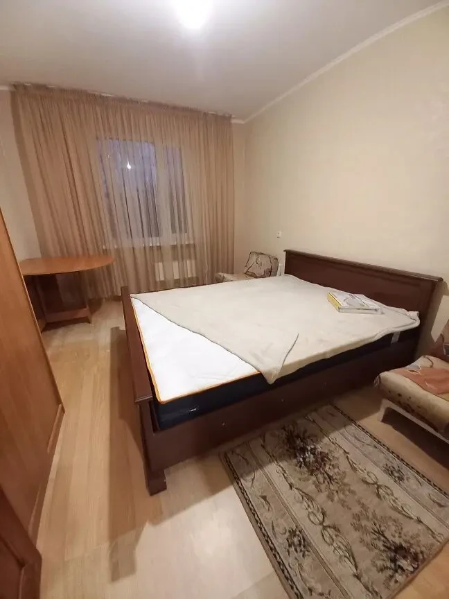 Оренда 2-кім кв, Митниця, вул. Гагріна 6