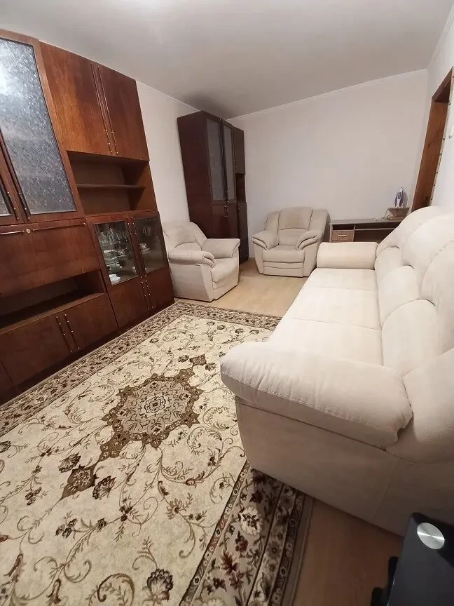 Оренда 2-кім кв, Митниця, вул. Гагріна 4