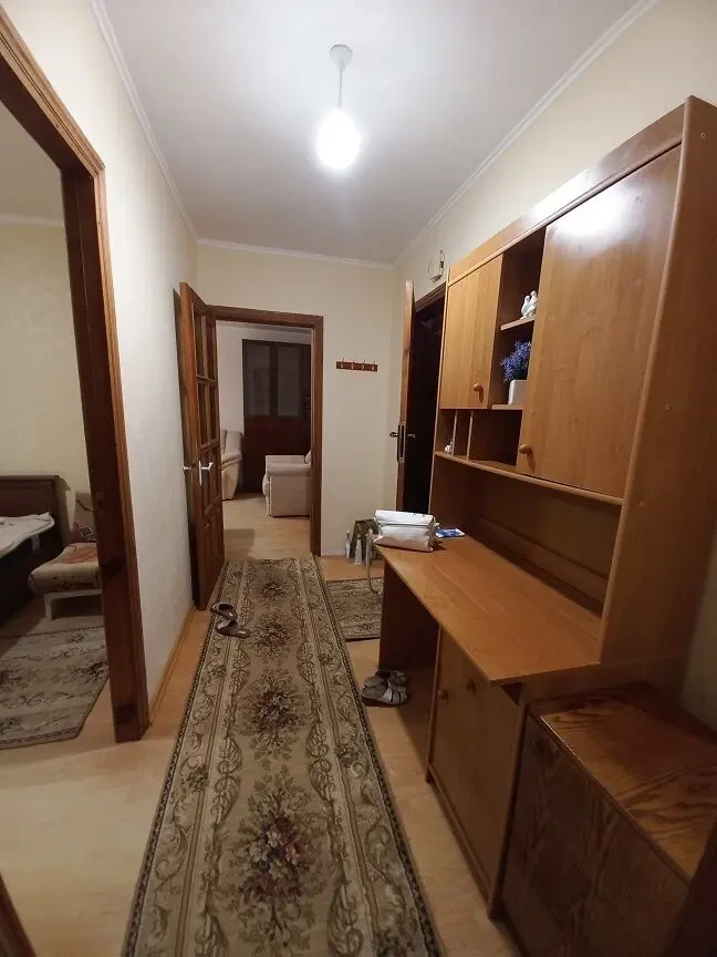 Оренда 2-кім кв, Митниця, вул. Гагріна 8