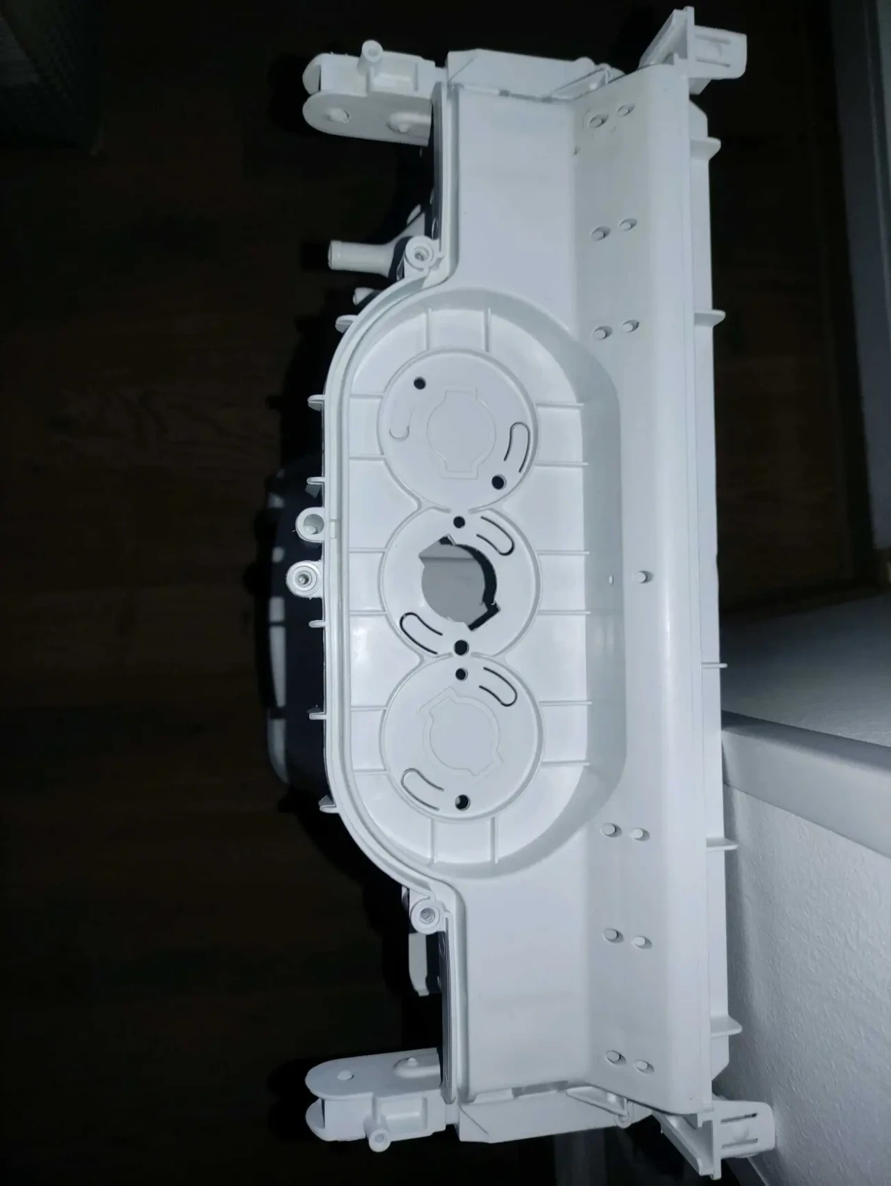 Верхня частина корпусу з замком для вертикаль 4