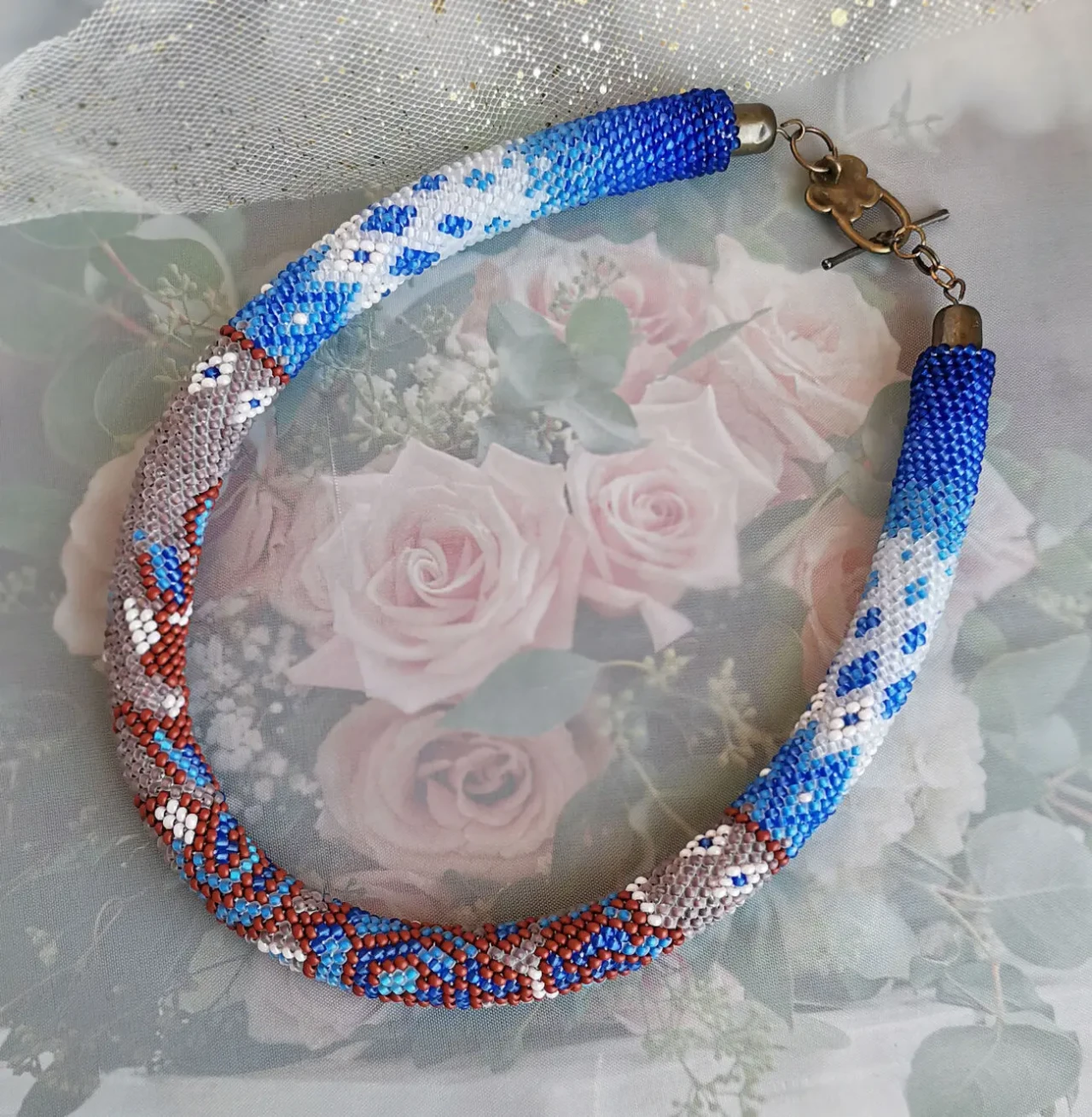 Прикраса із бісеру кольє-джгут Очарування 7