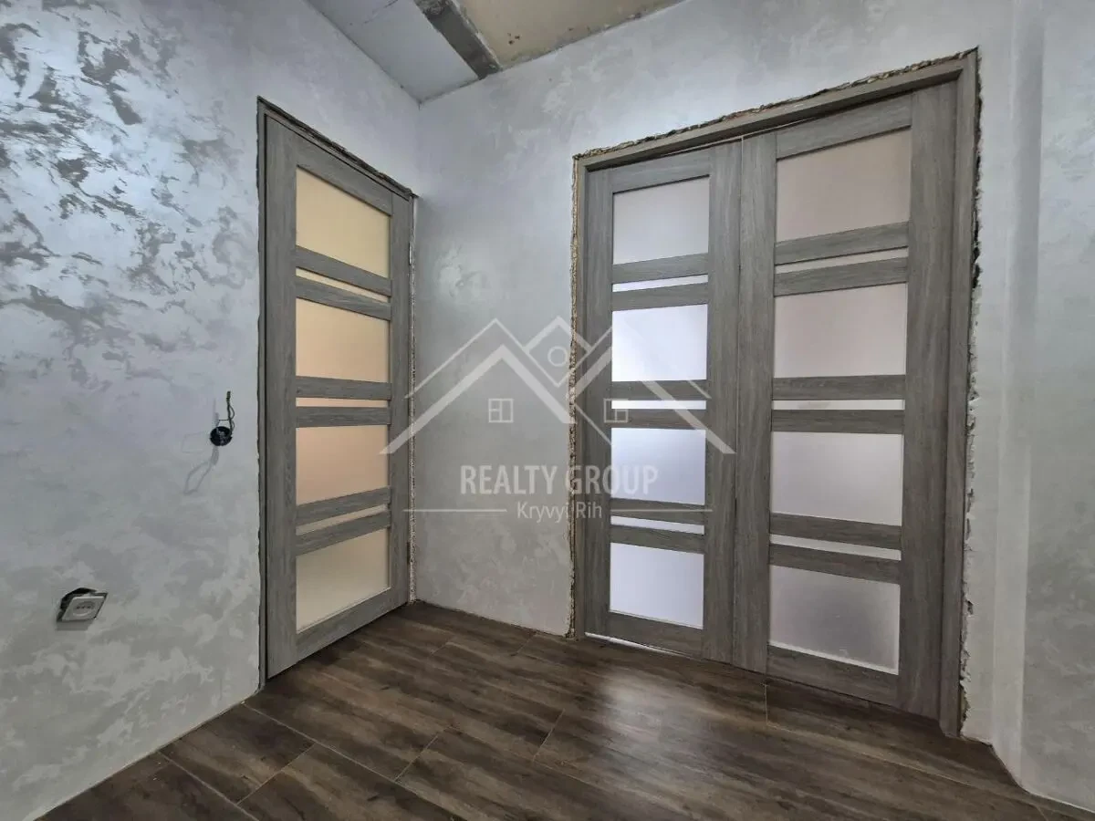 Продаж 3к чешки з автономним опаленням на вул. Кропивницького 3