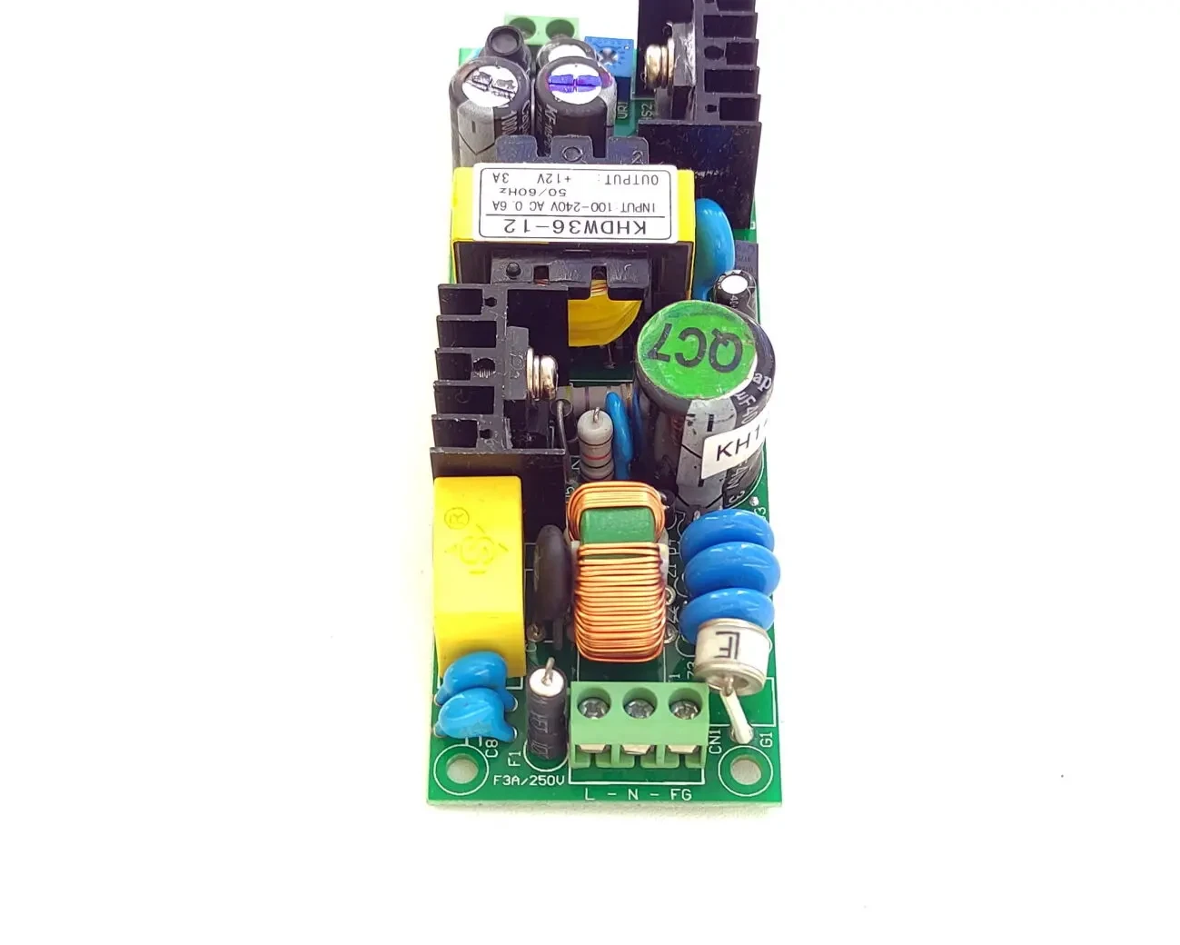 Блок живлення з грозозахистом KHDW36-12 12В 3А 36Вт AC-DC 5