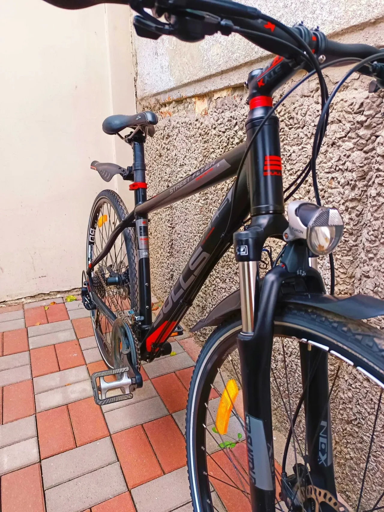 Продам алюмінієвий велосипед Bulls 28 на гідр 3