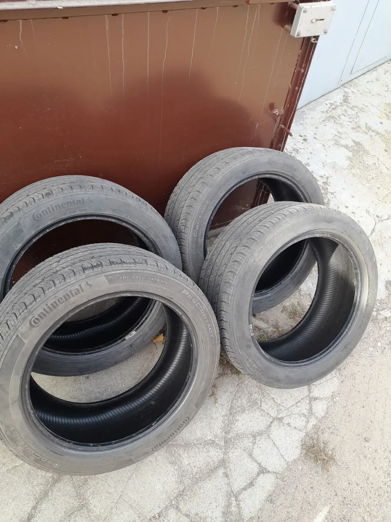 Продам покрышки б.у. 7