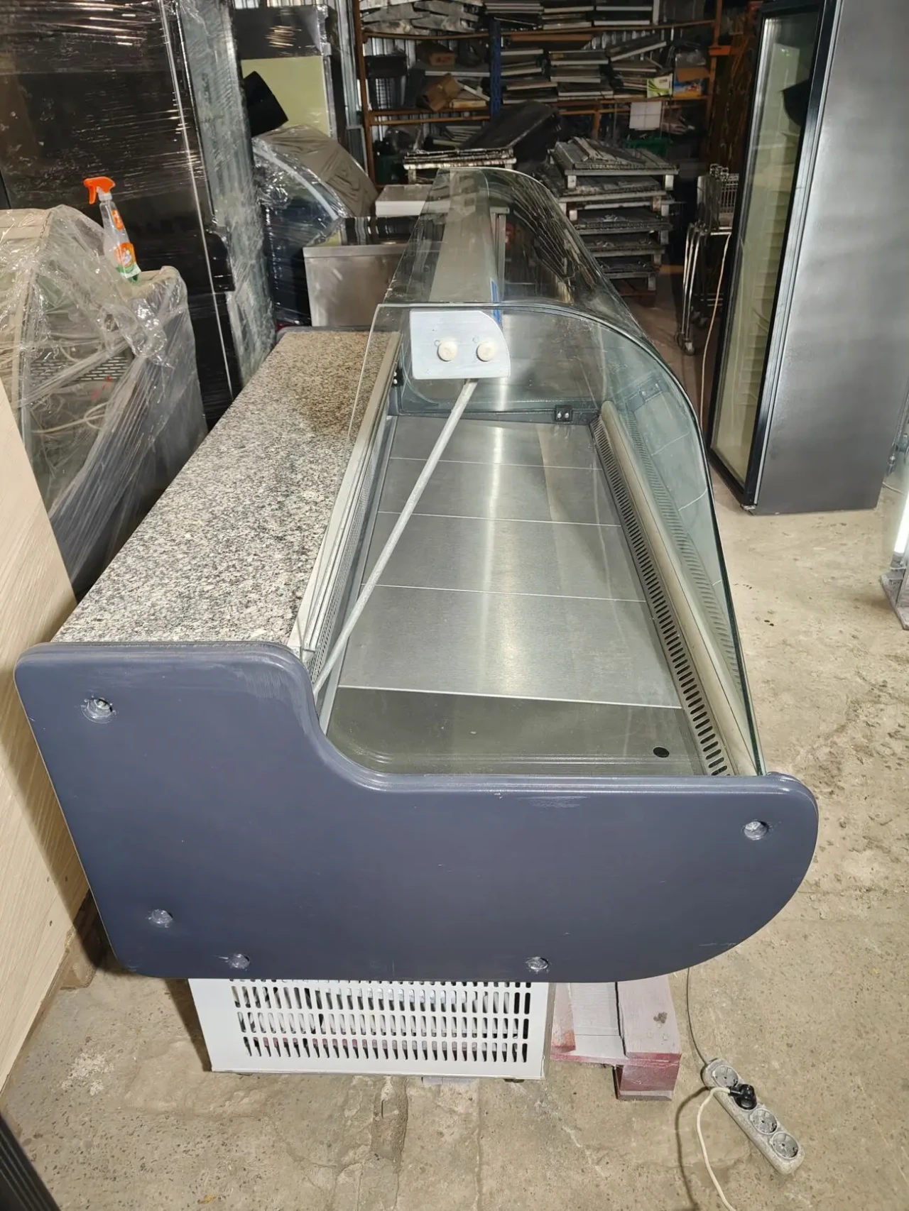 Холодильна вітрина 1,5 м, вітрини холодильнім, холодильний прилаво 5