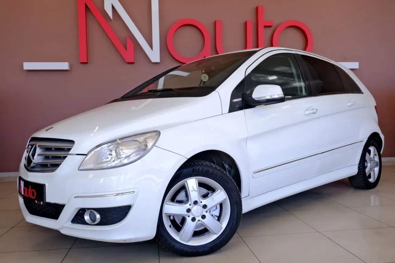 Mercedes-Benz B170 2